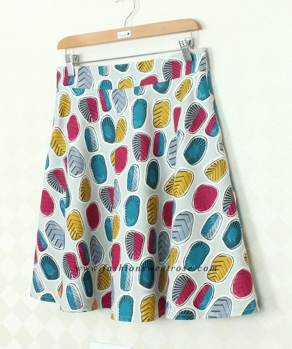 SK-316 กระโปรงแฟชั่น&ทำงาน ทรงย้วย ผ้าคอตต้อนญี่ปุ่นพิมพ์ลายกราฟฟิกหลากสี