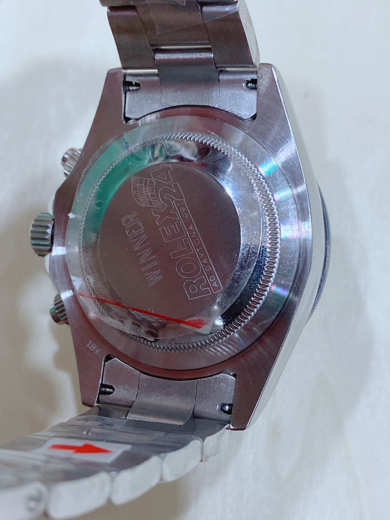 Rolex Cosmograph Daytona - นาฬิกาที่เกิดมาเพื่อการแข่งขัน มาพร้อมกล่องครบชุดตามรูป