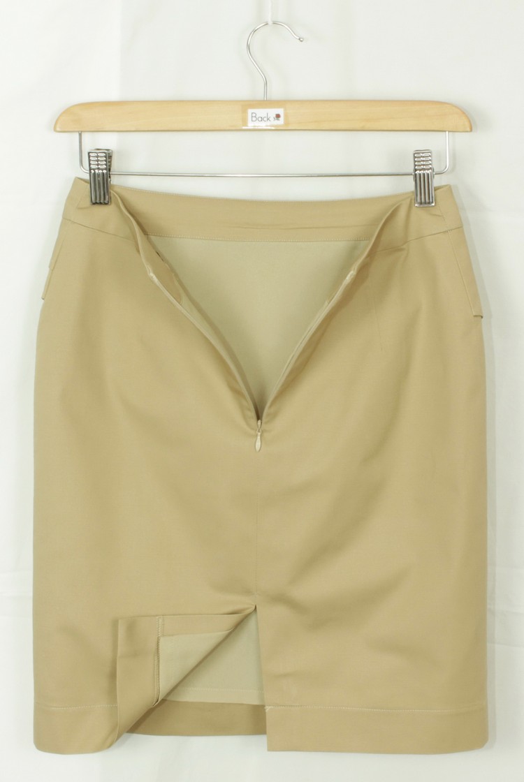 SK-102 กระโปรงแฟชั่น&ทำงาน ทรงสอบจับจีบซ้อนกัน ผ้าคอตต้อนญี่ปุ่นสีเบจ