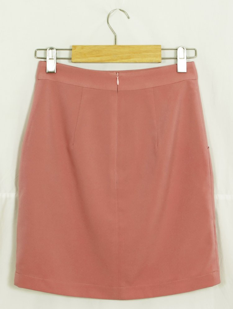 SK-078 กระโปรงทรงเอ ผ้าไหมอิตาลีสีชมพูม่วง เป็นกระโปรงป้ายมีกระเป๋าล้วง 2 ข้าง