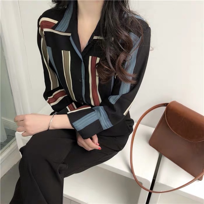 เสื้อเชิ้ตลายทางหลากสี