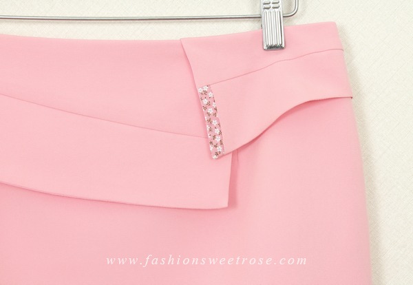 กระโปรงแฟชั่น&ทำงาน ทรงสอบ ผ้าไหมอิตาลีสีชมพู ตัดแต่งด้วยผ้า 2 ชิ้น / SK-290