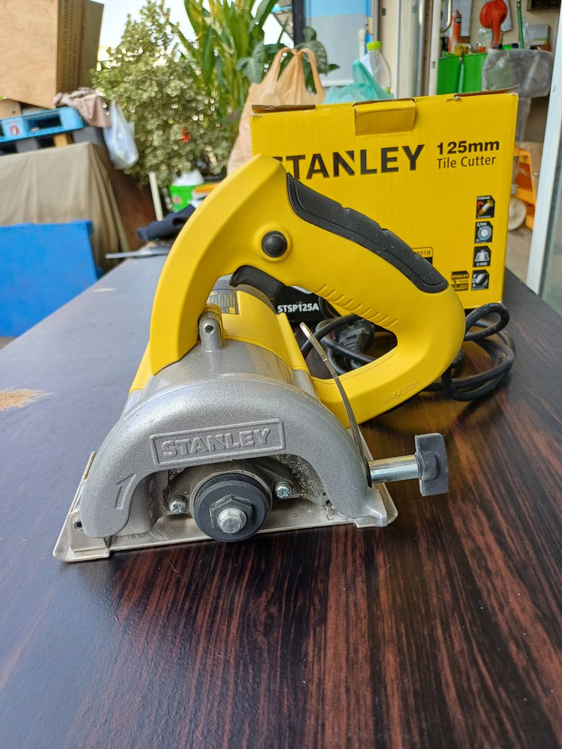 STANLEY เครื่องตัดกระเบื้อง ขนาด 4 นิ้ว (125มม.) STSP125