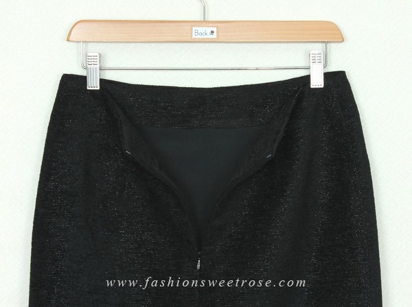 SK-306 กระโปรงแฟชั่น&ทำงาน ทรงสอบ ผ้า Channel สีดำ มีกระเป๋าหน้า 2 ข้าง