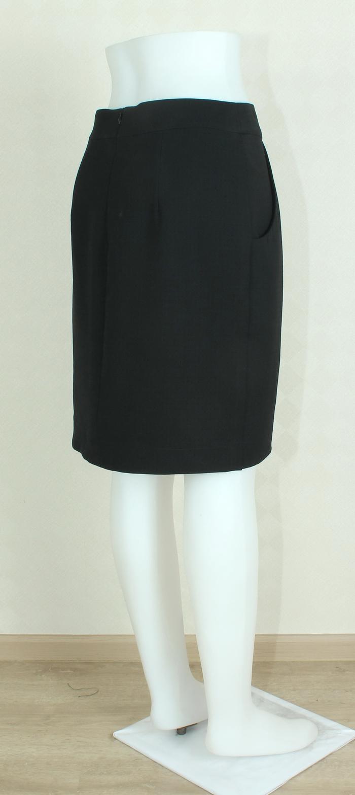 SK-269 กระโปรงทรงเอ ผ้าญี่ปุ่น BM สีดำ เป็นกระโปรงป้าย มีกระเป๋าล้วง 2 ข้าง