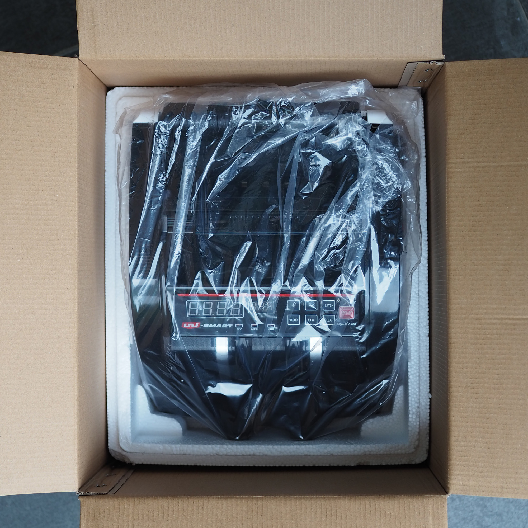 Uni-SMART เครื่องนับธนบัตร เครื่องนับเงิน เครื่องนับแบงค์ ตรวจธนบัตรปลอม US-2750