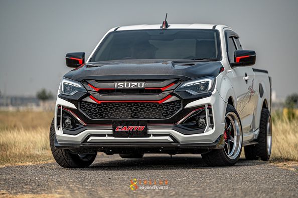 ชุดแต่งสเกิร์ตรอบคัน CD-4 PLUS สำหรับ ALL NEW D-MAX 2023 (ตัวเตี้ย)