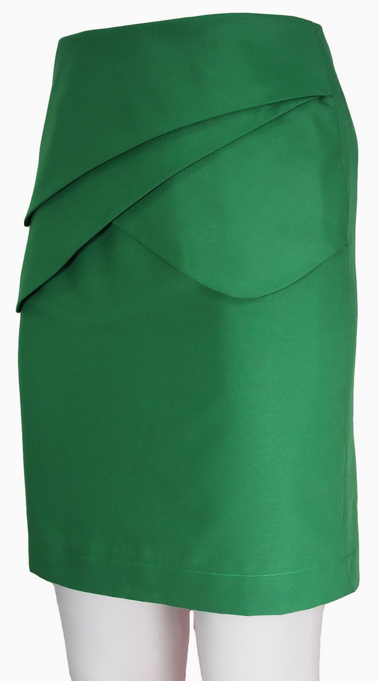 SK-081 กระโปรงทรงสอบ ผ้า japan silk สีเขียวมิ้นท์ กระโปรงเย็บพับสลับซ้อนกัน 3 ชิ้น