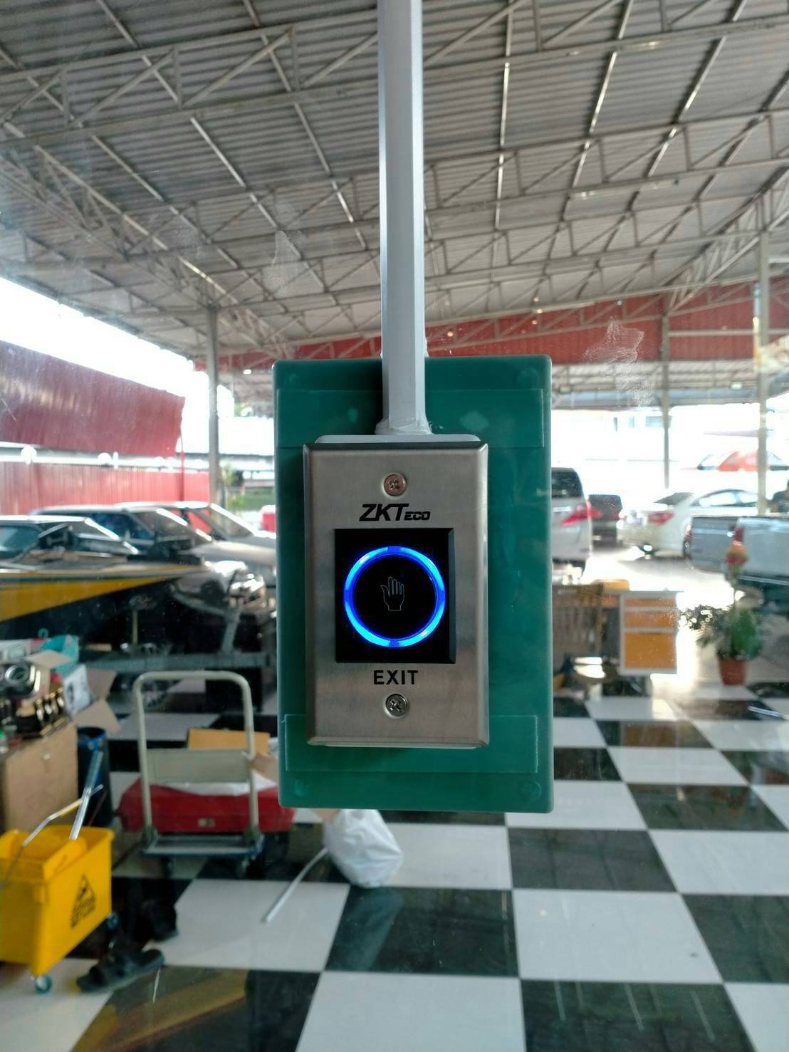 เครื่องสแกนใบหน้า เครื่องสแกนลายนิ้วมือ ZKteco MB660