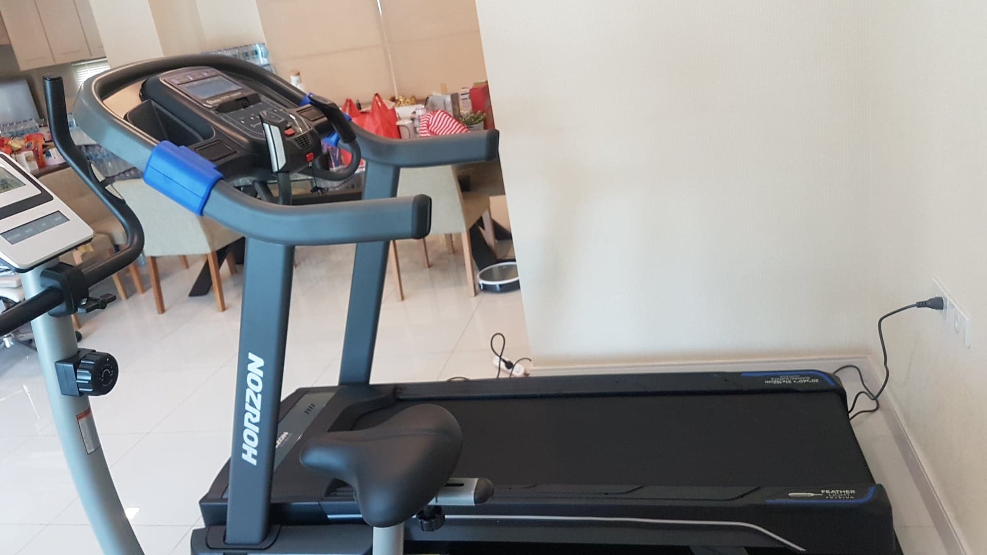 ลู่วิ่งไฟฟ้า Horizon 7.0AT USA