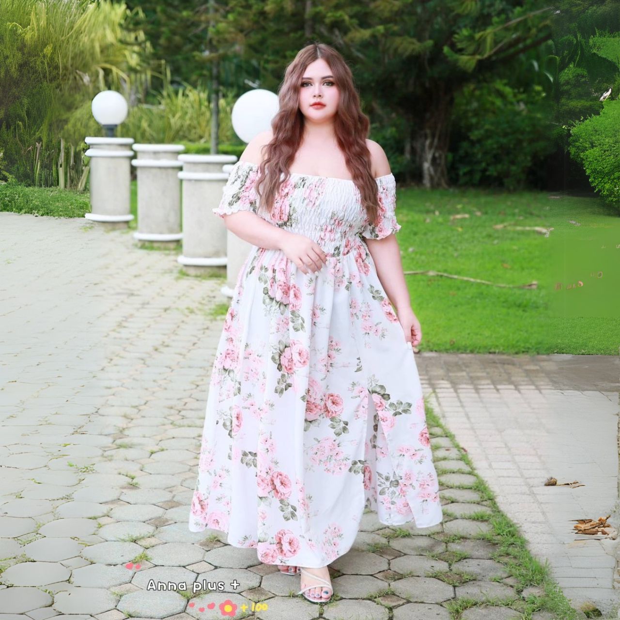 A228 เดรส สาวอวบ สม็อครอบตัว ขาว ฟ้า ดำ อก40-52นิ้ว