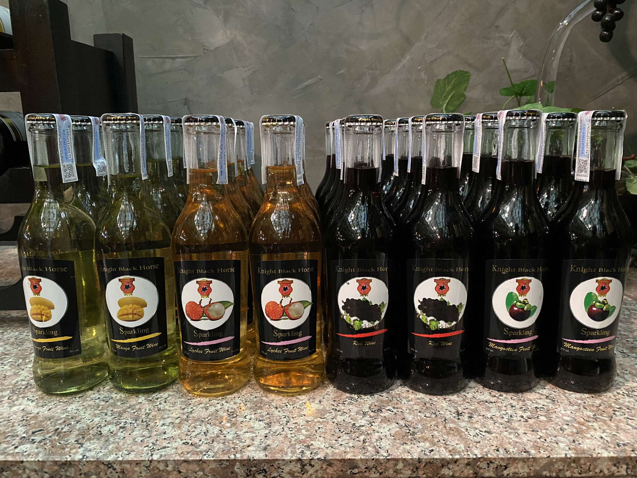 12 ขวด สปาร์คกลิ้งผลไม้ 275มล.