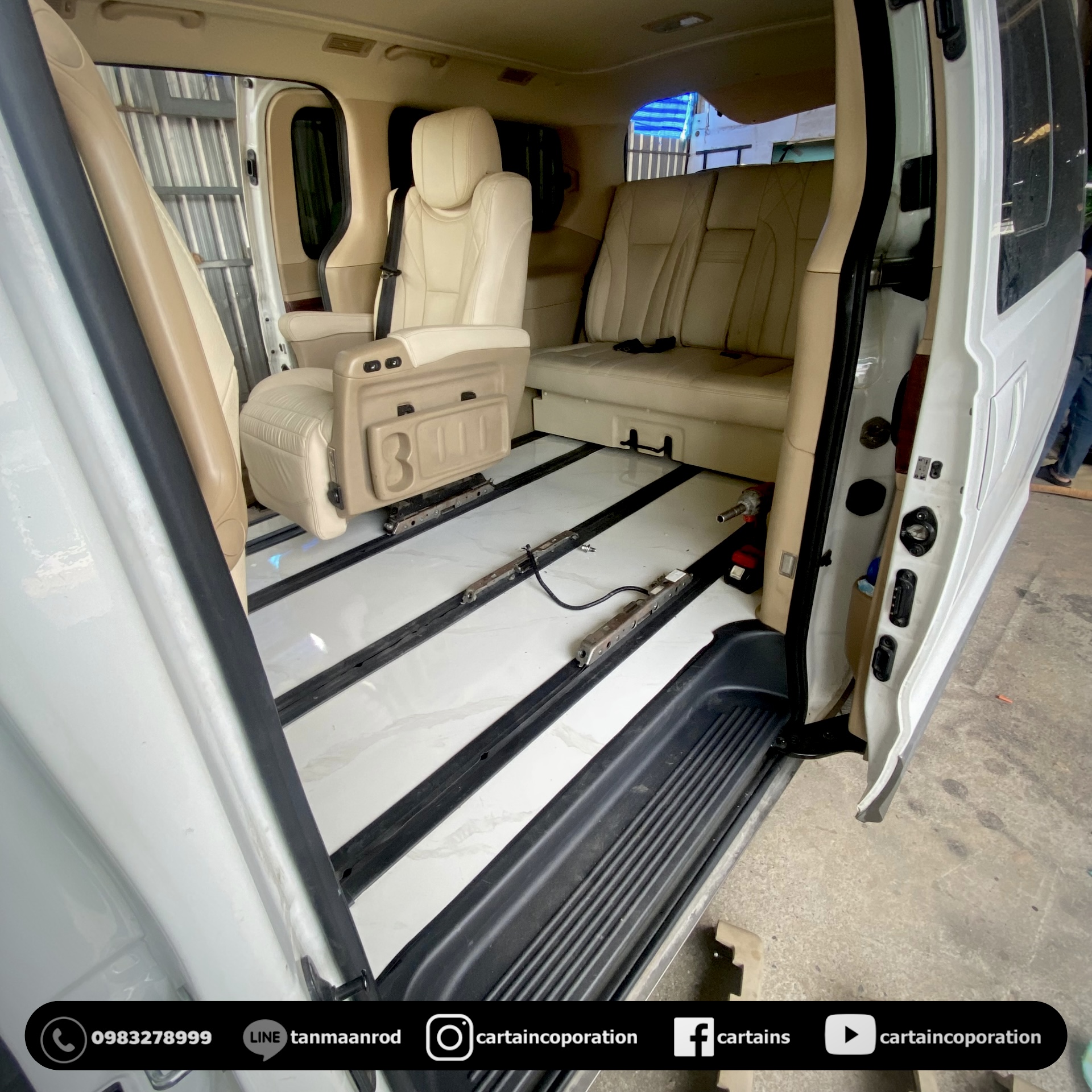 ปูพื้นลามิเนต Hyundai starex