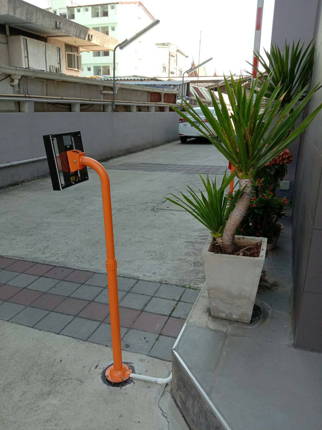 ระบบไม้กั้นรถยนต์อ่านป้ายทะเบียน ไม้กระดก ระบบไม้กั้นรถยนต์แบบทาบบัตร