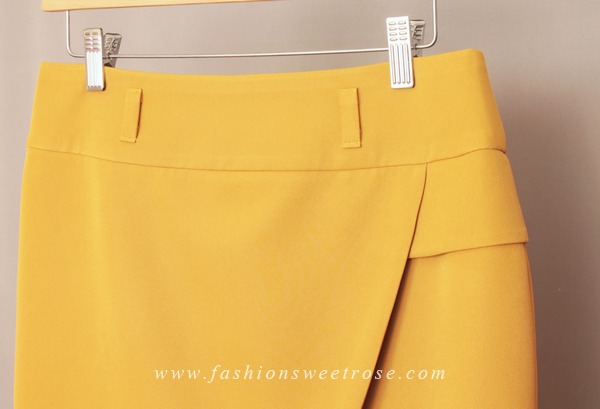 SK-444 กระโปรงทรงสอบ ผ้า Double Twist สีเหลืองมาสตาส