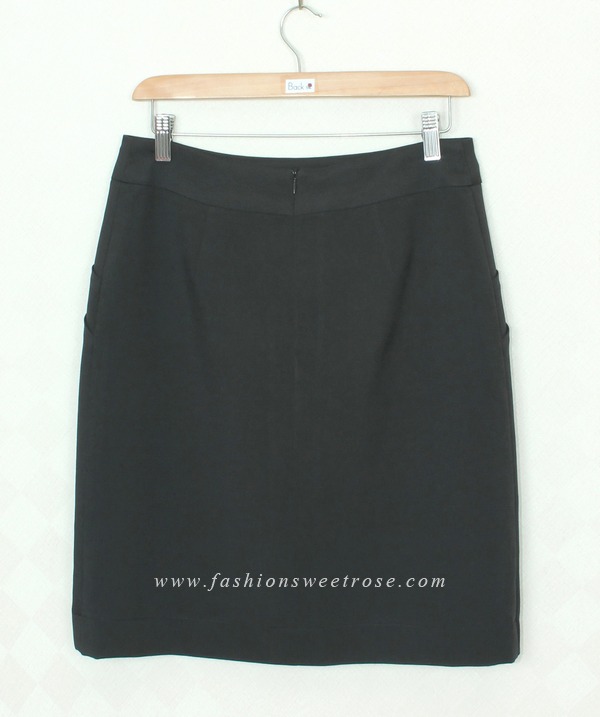SK-359 กระโปรงแฟชั่น&ทำงาน ทรงสอบ ผ้าไหมอิตาลีสีดำ ด้านหน้ากระโปรงจับจีบทวิช Detail สวย