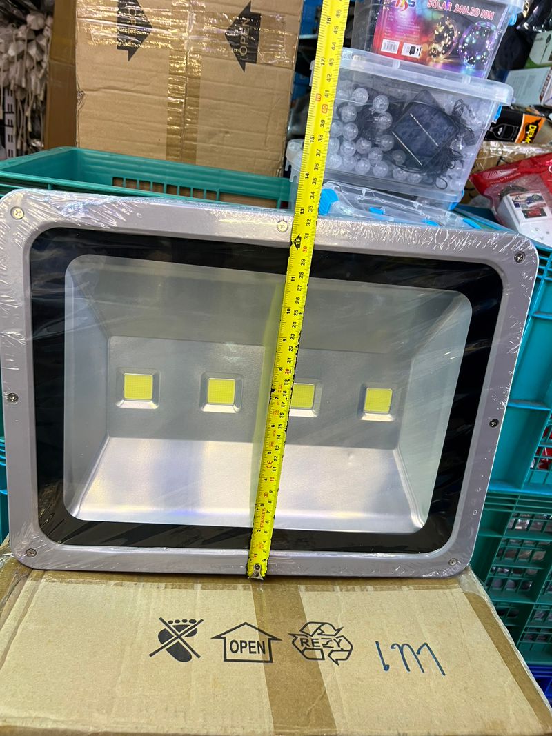 ไฟสปอร์ตไลท์LED รวมส่งฟรี