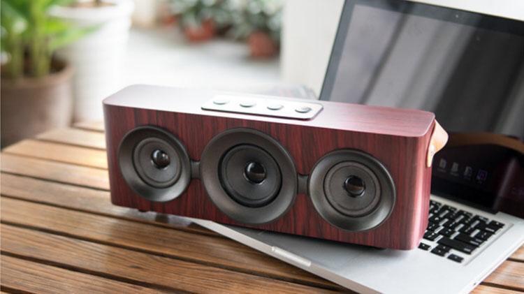 ลำโพงบลูทูธไร้สาย รุ่น Retro Wood เล่นวิทยุ FM ได้