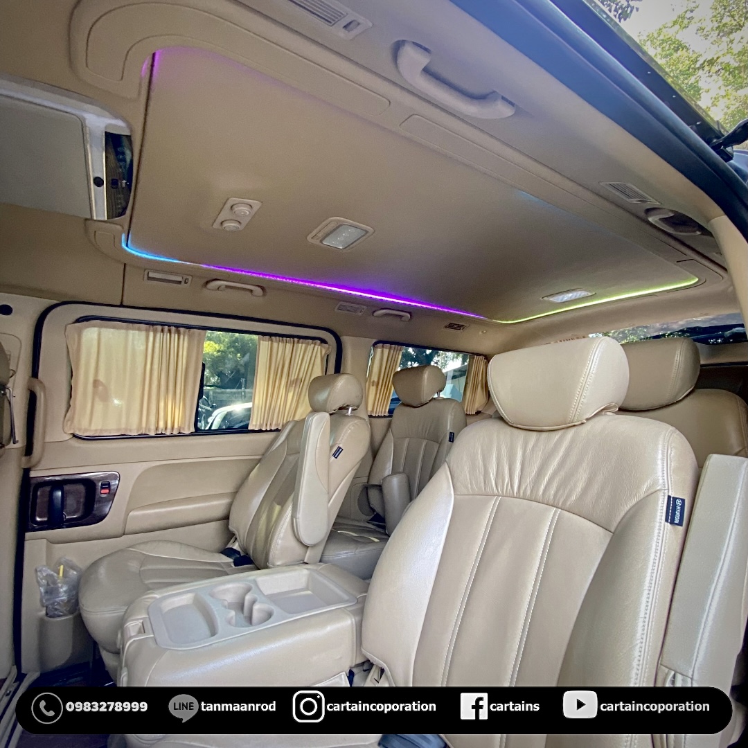 หุ้มหนังหลังคาแบบเรียบพร้อมรางไฟ