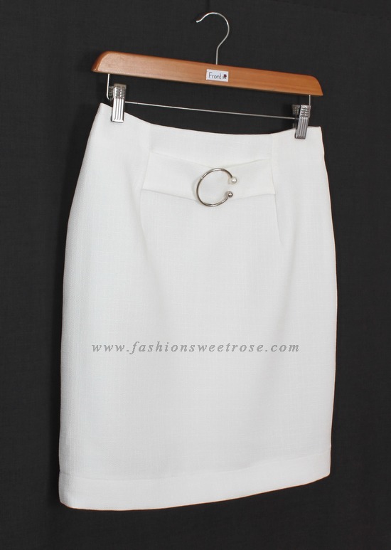 SK-435 กระโปรงทรงดินสอ ผ้า CHANEL สีขาว