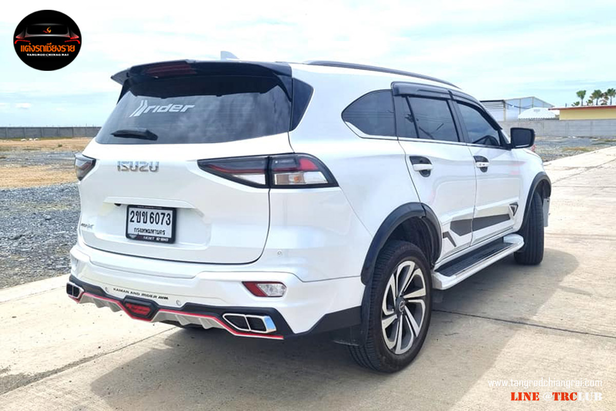 ชุดแต่งสเกิร์ตรอบคัน RIDER M V3 สำหรับ Mu-X 2021