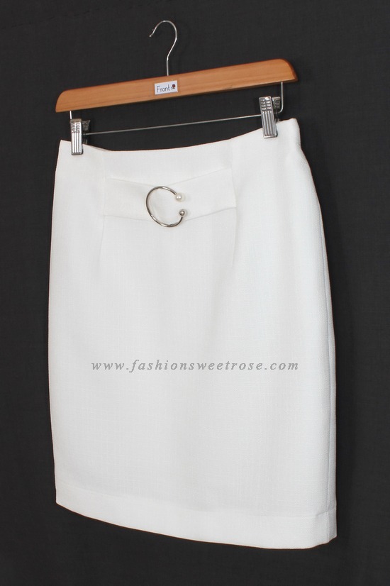 SK-435 กระโปรงทรงดินสอ ผ้า CHANEL สีขาว