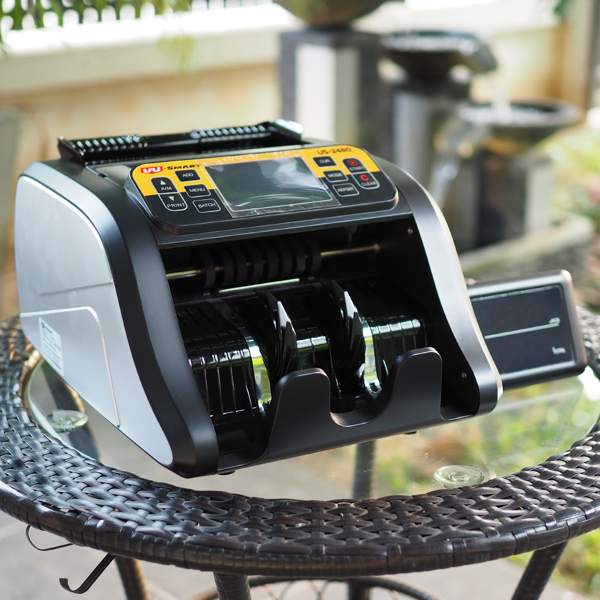 Uni-SMART เครื่องนับธนบัตร เครื่องนับเงิน เครื่องนับแบงค์ ตรวจธนบัตรปลอม US-2480