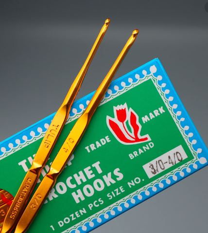 Tulip เข็มโครเชต์ทิวลิป สีทอง สองหัว 1 เล่ม