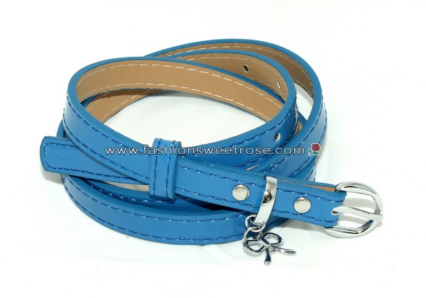 BLT-242 เข็มขัดคาดเอวแฟชั่นเส้นเล็ก สายหนังสีฟ้าน้ำทะเล หัวโรเดียมสีเงิน