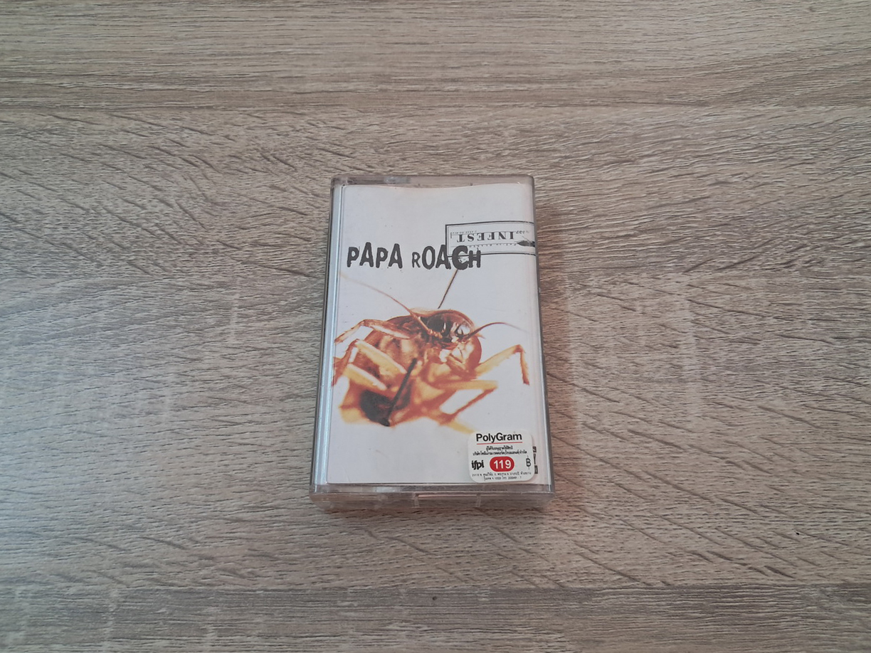 Tape cassette Papa Roach