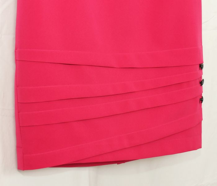 กระโปรงแฟชั่น&ทำงาน กระโปรงทรงสอบ ผ้าไหมอิตาลีสีบานเย็น ชายกระโปรงตีเกร็ดแต่งด้วกระดุม / SK-228