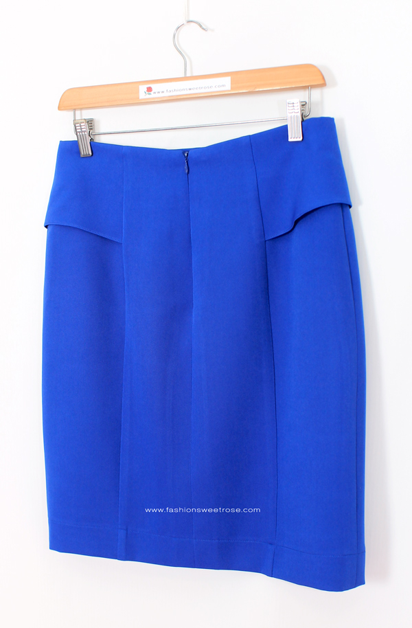 กระโปรงทรงสอบ แต่งระบายด้านหน้า ผ้า Double Twist สีน้ำเงิน / SK-484