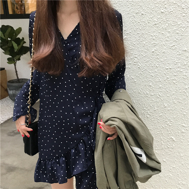 Polka-dot mini warp dress
