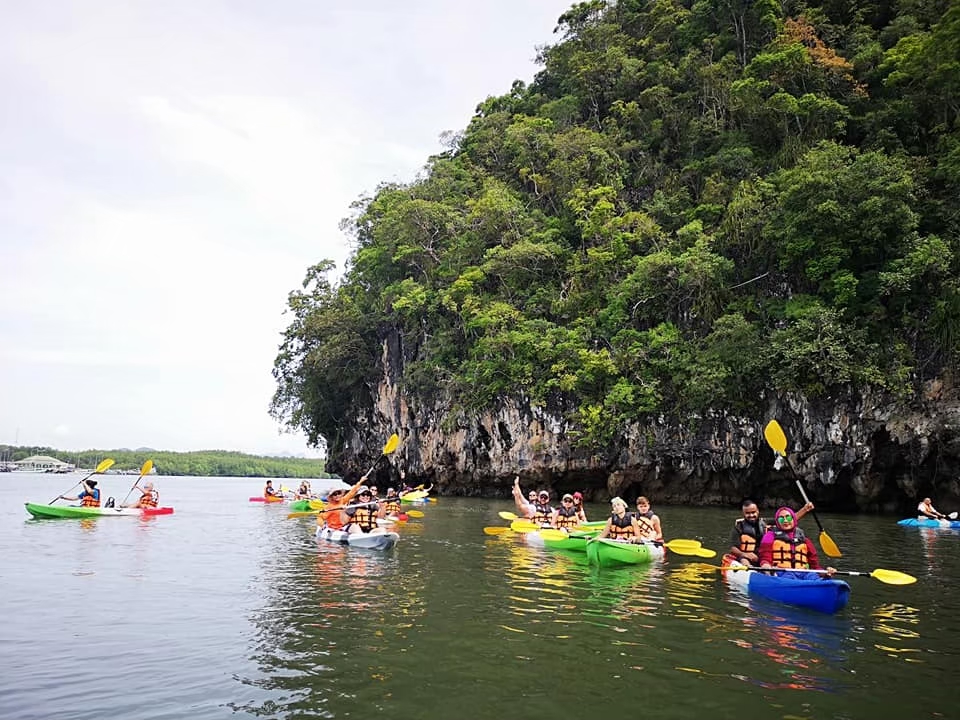 เรือคายัค 2 ที่นั่ง / 2 SEAT