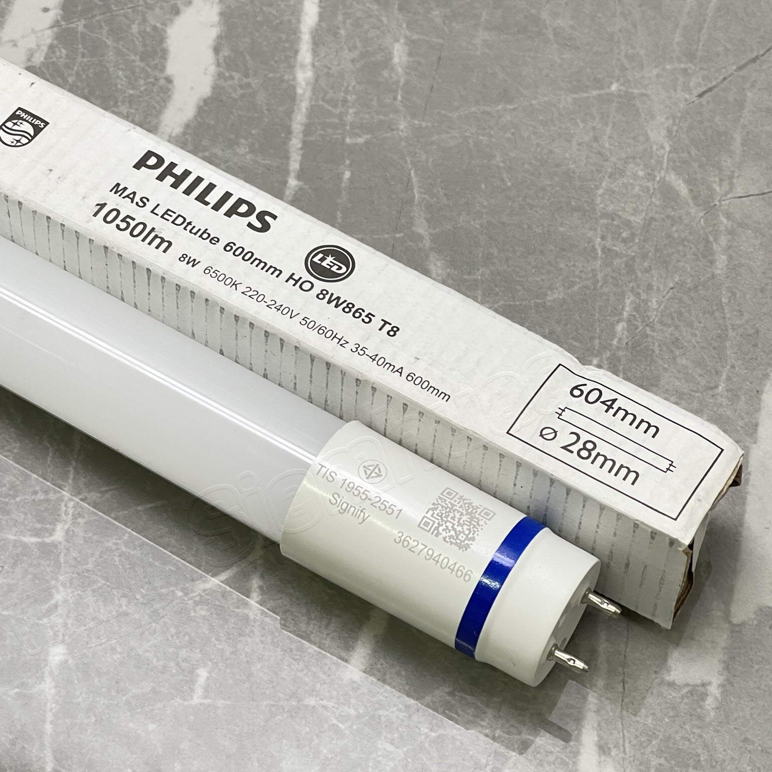 หลอดไฟ รุ่น MAS LEDtube 600mm. HO 8W865 T8 แสง daylight // รุ่น MAS LEDtube 1200mm. HO 14W865 T8 แสง cool daylight (PHILIPS)
