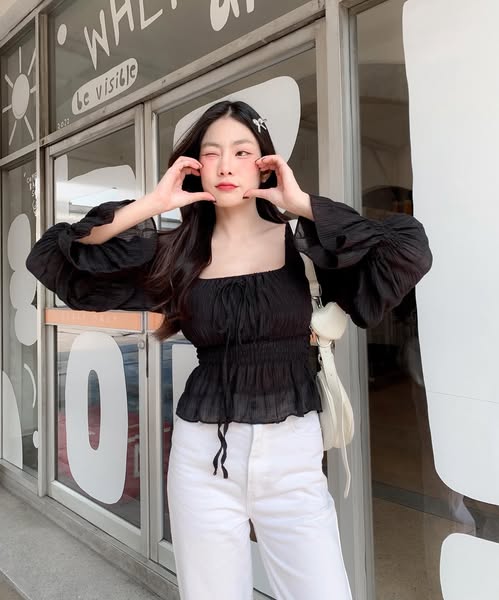 RIYA Blouse top 🥨 เสื้อคอเหลี่ยม แขนจั๊มพ์