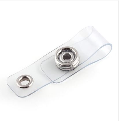 Clip-on Tag พลาสติกสำหรับคล้องบัตร กระดุมเหล็ก พลาสติกใสขนาด 70x12mm, Hole: 3mm จำนวน 1000 อัน พรีออเดอร์