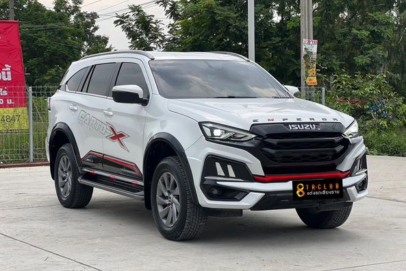 ชุดแต่งสเกิร์ตรอบคัน Emperor Sport2 สำหรับ Mu-X 2021