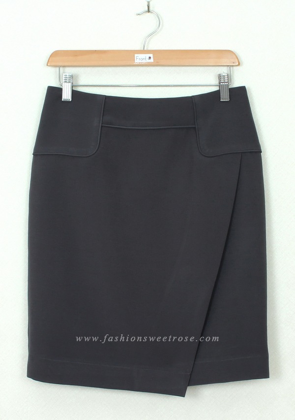 กระโปรงแฟชั่น&ทำงาน กระโปรงทรงสอบ ผ้าไหมอิตาลีสีเทาเข้ม ด้านหน้ากระโปรงดีไซน์เรียบหรู / SK-342