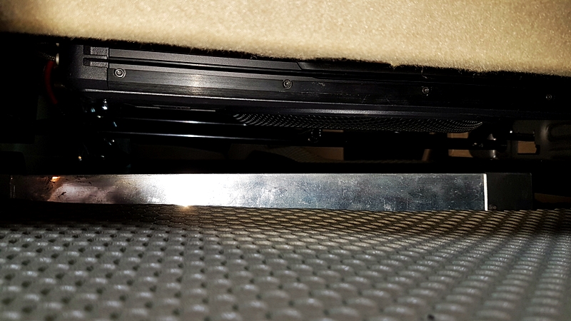 HYUNDAI H-1 TOURING 2016 [ ประตูไฟฟ้า 1 ข้าง + เครื่องเสียง + ชุดแต่งรอบคัน + แดมป์ ] {ณ3940}