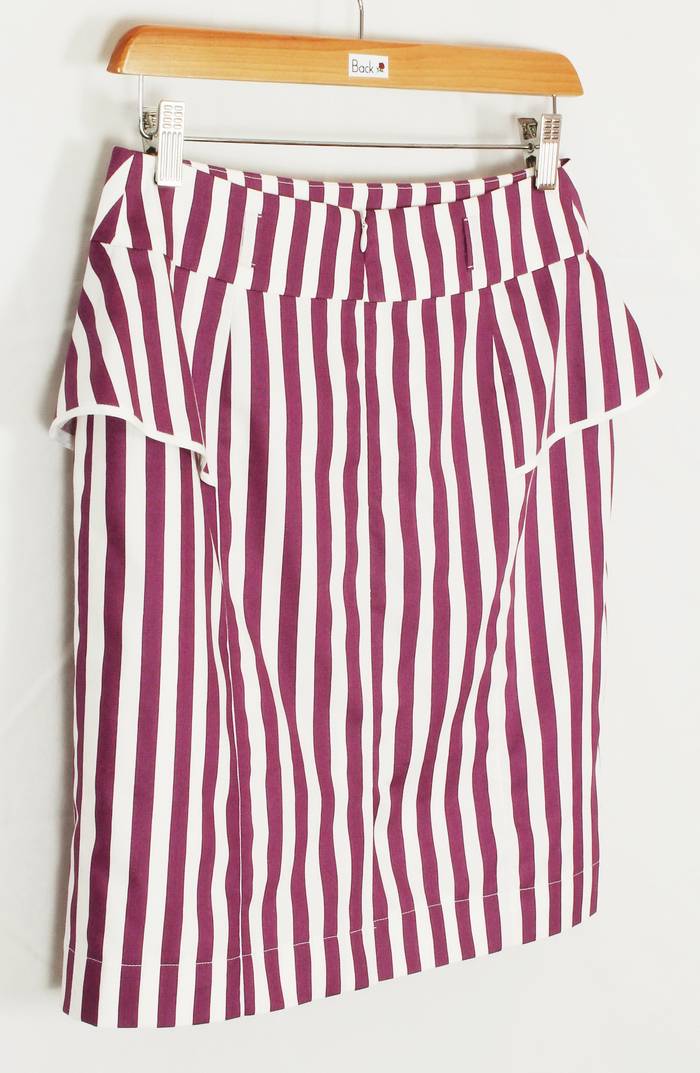 SK-224 กระโปรงแฟชั่น&ทำงาน ทรงสอบแต่งระบาย ผ้าคอตตอนสีม่วงพื้นขาว พิมพ์ลายทาง