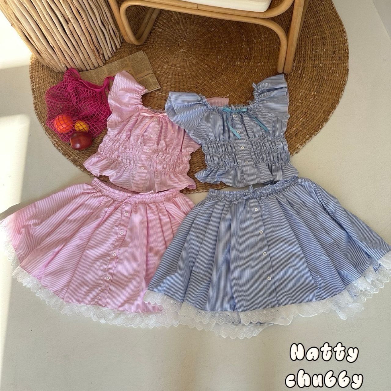 J111 ต้อนรับลมร้อน ชุดเซ็ท สาวอวบ 2 ชิ้น เสื้อ มาพร้อมกระโปรง ชมพู ฟ้า อกได้ถึง48 นิ้ว เอว34-42นิ้ว