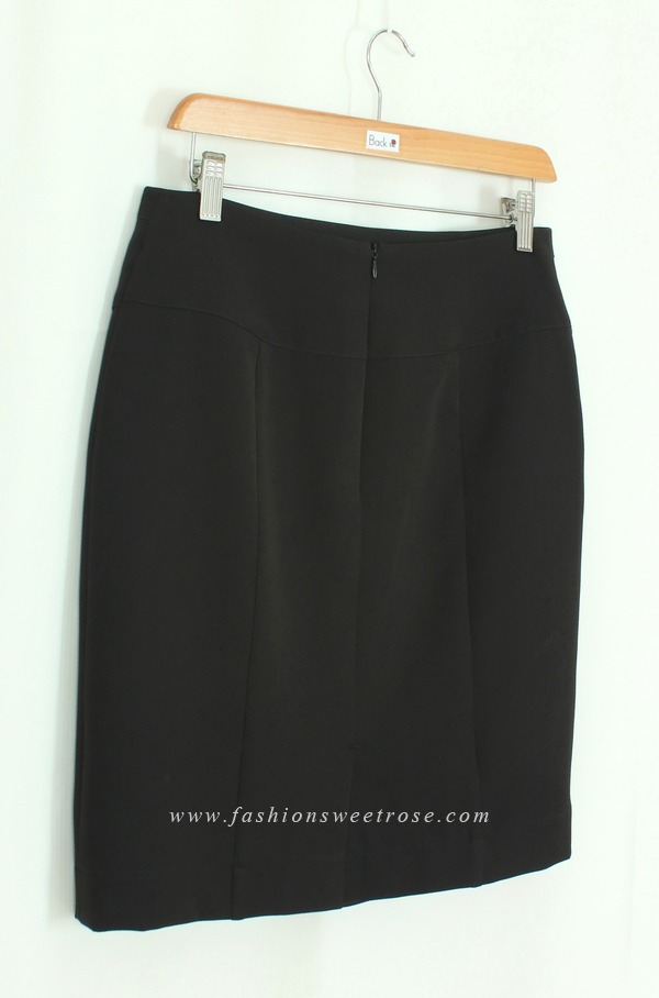 SK-448 กระโปรงทรงสอบ ผ้า Double Twist สีดำ