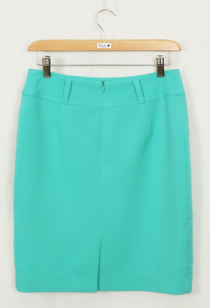 กระโปรงแฟชั่น&ทำงาน กระโปรงทรงสอบ ผ้าไหมอิตาลีสีเขียวพาสเทล ชายกระโปรงตีเกร็ดแต่งด้วกระดุม / SK-226