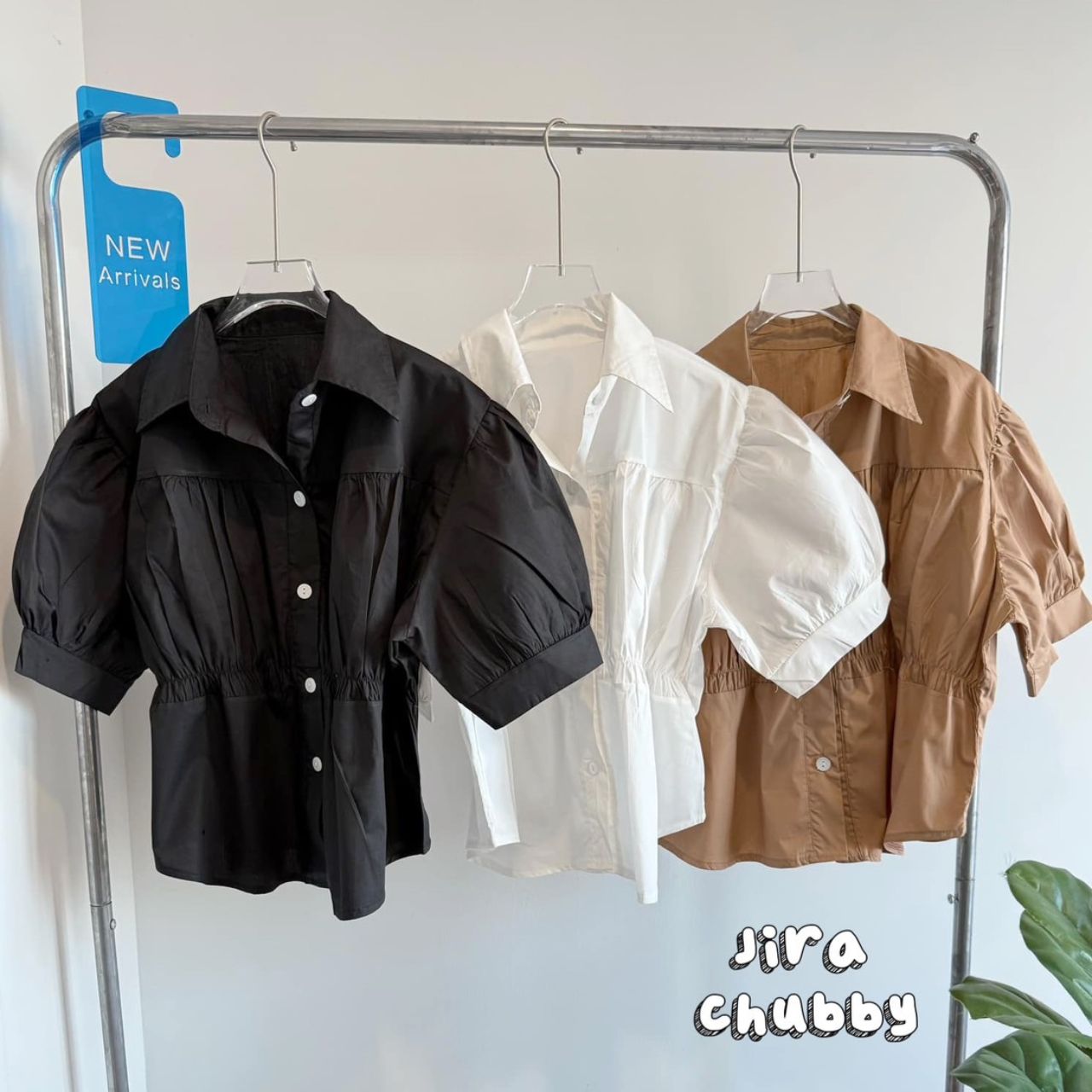 J102 เสื้อเชิ้ต สาวอวบ คอปกจับจีบตรงอก อกได้ถึง 50 นิ้ว (หน้าผ้า52นิ้ว) ชาว ดำ น้ำตาล อก 40-50 นิ้ว