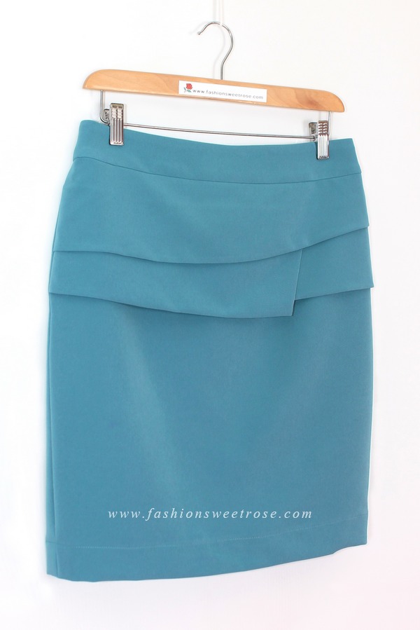 SK-471 กระโปรงทรงสอบ ผ้า Double Twist สีฟ้า