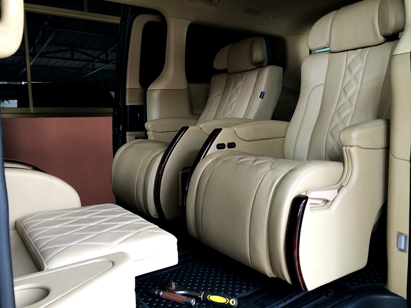 เบาะ VIP ไฟฟ้า HYUNDAI H-1 STAREX Staria [ ทรง มิกกี้เมาส์ เหมือน STAREX ]