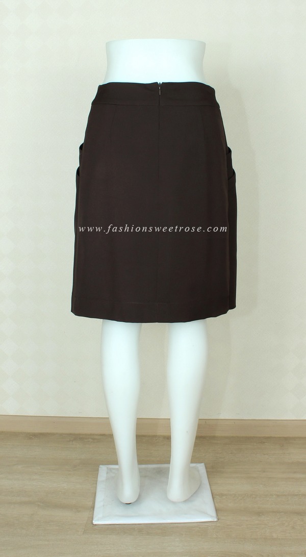 SK-364 กระโปรงทรงสอบ ผ้าไหมอิตาลีสีน้ำตาลเข้ม ด้านหน้ากระโปรงจับจีบทวิช