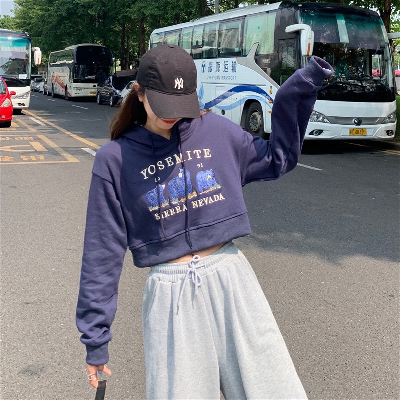 เสื้อสตรีทจั๊มเปอร์ Monar Hoodies