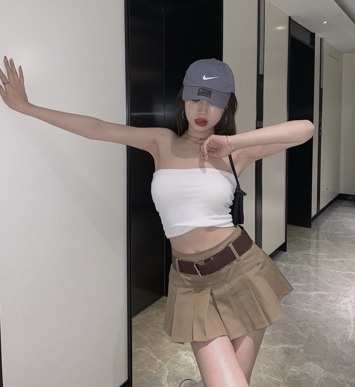 TOB denim skirt กระโปรงสั้น